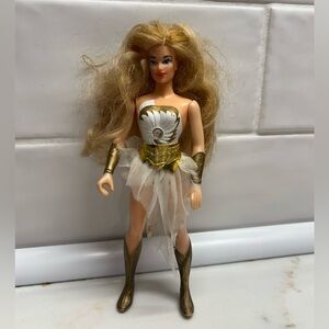 Princess of power she-ra action figure vintage